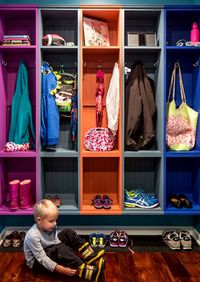 Детская цветная гардеробная комната Оренбург